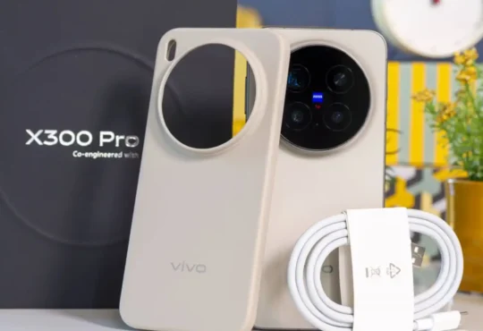 Vivo X300 Pro Review: A Photography Powerhouse Vivo X300 Pro Review: A Photography Powerhouse